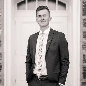 Meet your Posher, Ian